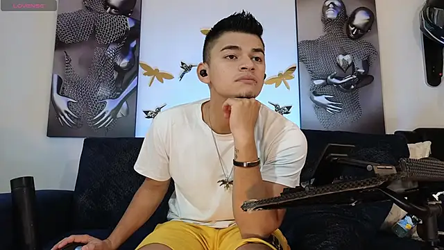 VikoHands online show from 3, 12, 2024