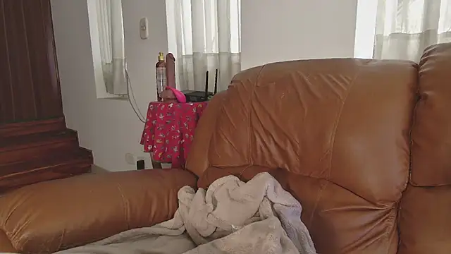 Snapshot of DeesseLuxure chatting on 22, 3, 2025 DeesseLuxure online show from 22, 3, 2025