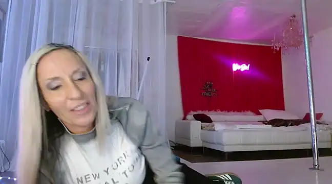 Sweet-Ginger online show from 16, 12, 2024