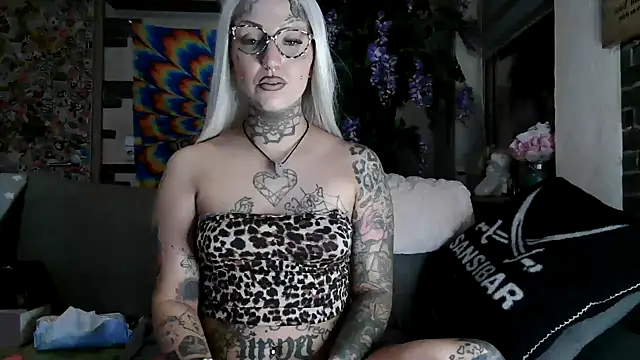 RoxxyInk online show from 13, 11, 2025