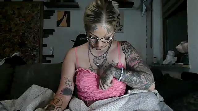 RoxxyInk online show from 20, 7, 2026