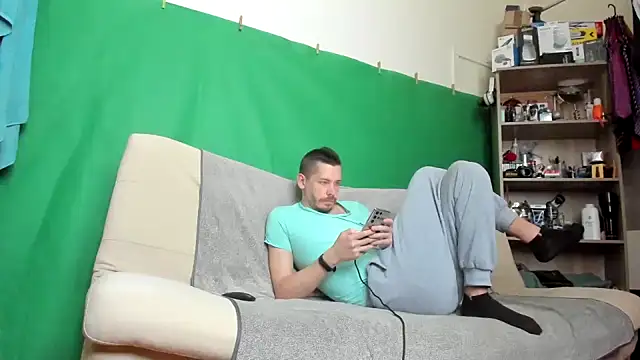 viraglaci18xh online show from 22, 4, 2026