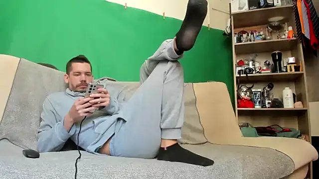 viraglaci18xh online show from 26, 4, 2026