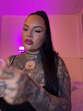  MelinaCurves  online show from 15, 4, 2026