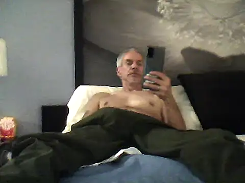 Snapshot of Biknight chatting on 15, 12, 2024 Biknight online show from 15, 12, 2024