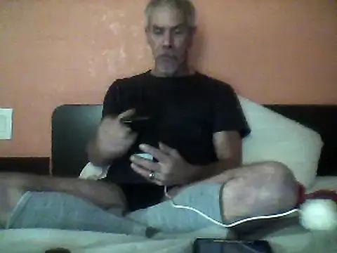 Snapshot of Biknight chatting on 22, 12, 2024 Biknight online show from 22, 12, 2024