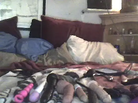 Snapshot of Biknight chatting on 10, 3, 2025 Biknight online show from 10, 3, 2025