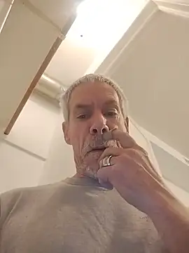 Biknight online show from 9, 2, 2026