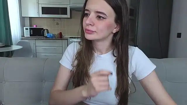 Naughty Alice online show from 28, 4, 2026