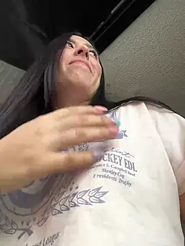 Sofhi corolinne31 online show from 21, 2, 2025