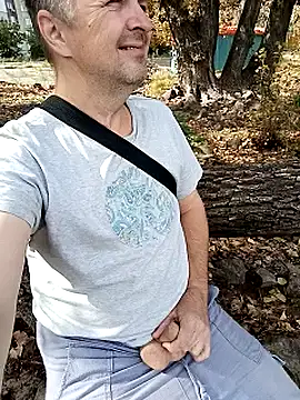 Snapshot of Pokaz2020 chatting on 15, 9, 2025 Pokaz2020 online show from 15, 9, 2025