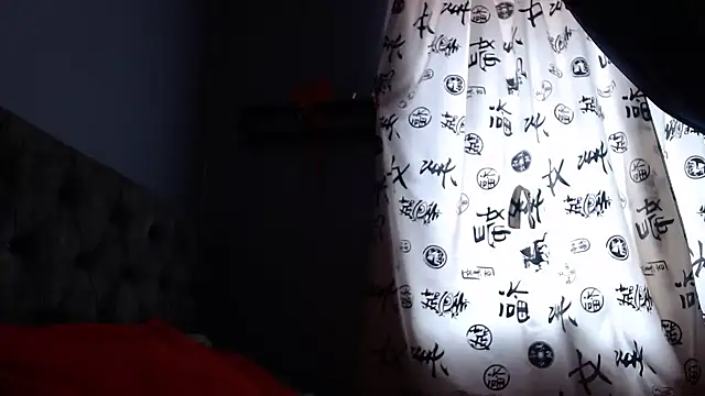 Snapshot of ZAHI_WILLX chatting on 5, 1, 2025 ZAHI WILLX online show from 5, 1, 2025