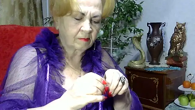 Snapshot of Emma52610 chatting on 9, 2, 2025 Emma52610 online show from 9, 2, 2025