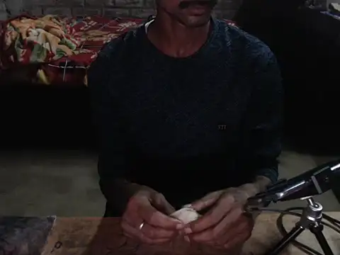 ThethunderPo online show from 23, 4, 2026