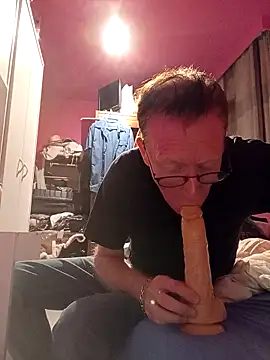 Snapshot of Lush4Love chatting on 1, 10, 2025 Lush4Love online show from 1, 10, 2025