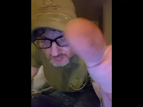 ROBERT0516 online show from 24, 6, 2026