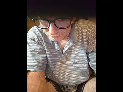 ROBERT0516 online show from 4, 7, 2026