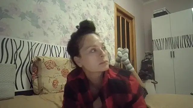 LindaStarS online show from 10, 10, 2025