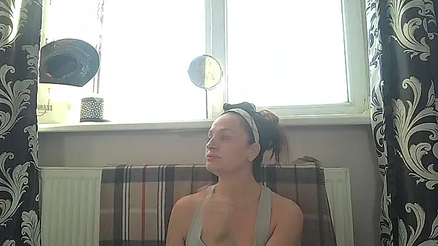 LindaStarS online show from 28, 4, 2026