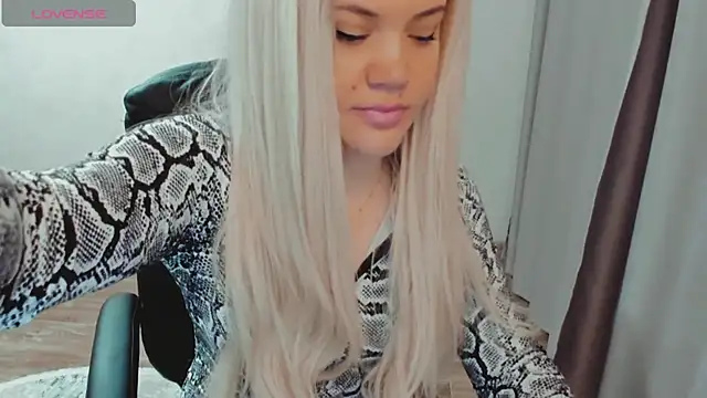 AllAboutLoveXx online show from 1, 2, 2025