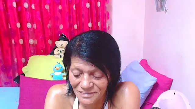 SLUTTYROXY online show from 15, 4, 2026