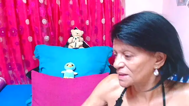 SLUTTYROXY online show from 22, 4, 2026