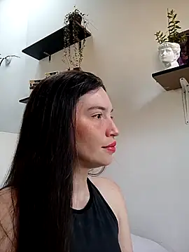 loveuu-bae online show from 7, 1, 2025