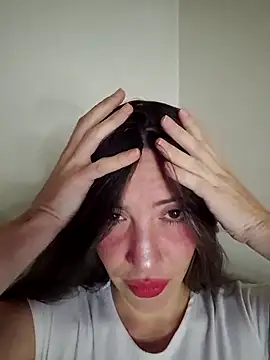 loveuu-bae online show from 12, 7, 2026