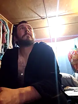 Snapshot of UncutHammer69 chatting on 19, 2, 2026 UncutHammer69 online show from 19, 2, 2026