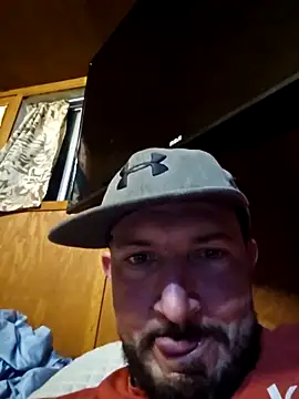 Snapshot of UncutHammer69 chatting on 1, 3, 2026 UncutHammer69 online show from 1, 3, 2026