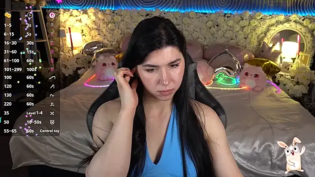 Snapshot of EmilyCandyy chatting on 12, 5, 2026 EmilyCandyy online show from 12, 5, 2026