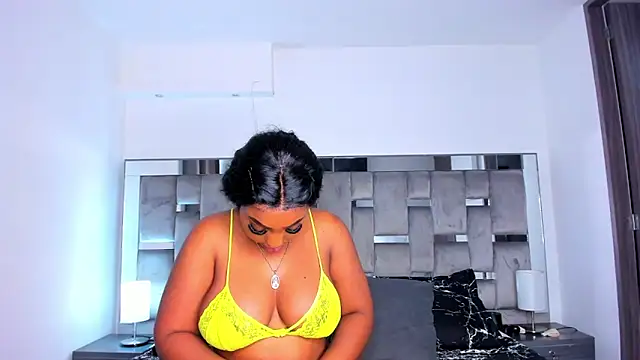 Cammiila online show from 26, 2, 2025