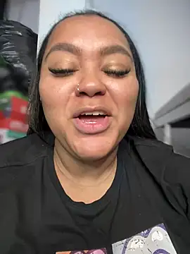 yanza2002 online show from 27, 2, 2025