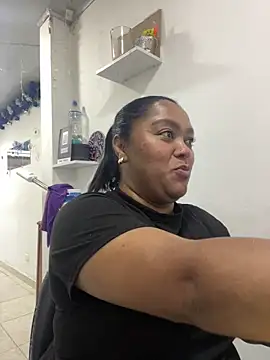 Snapshot of yanza2002 chatting on 11, 3, 2026 yanza2002 online show from 11, 3, 2026