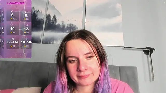 Snapshot of MilaniaCute chatting on 21, 11, 2025 MilaniaCute online show from 21, 11, 2025