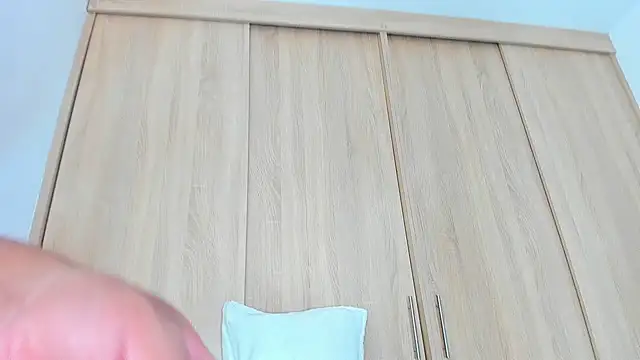 Austin Bitch online show from 3, 2, 2025