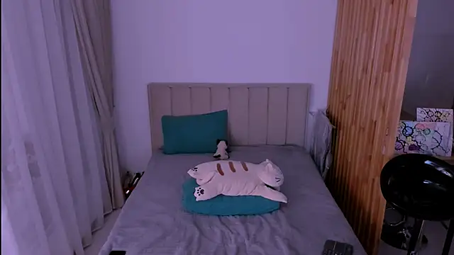 sabrinamacmarren online show from 26, 2, 2026