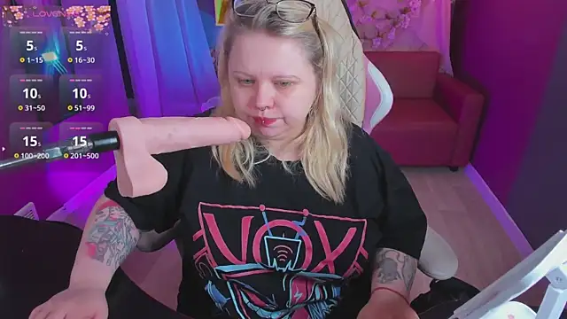 Yoki Shizuko online show from 20, 4, 2026