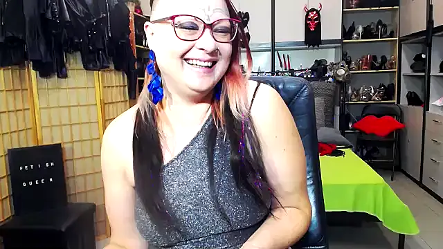 LindaDaemonX online show from 15, 2, 2026