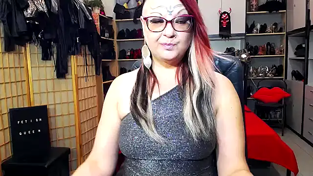 LindaDaemonX online show from 15, 4, 2026