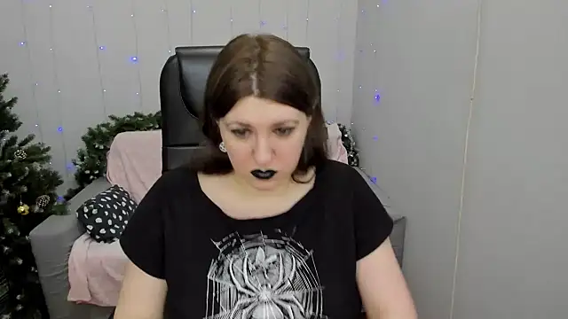 Black Black Rose online show from 19, 1, 2025