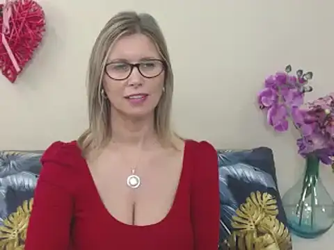 DoreenSexy online show from 4, 3, 2025