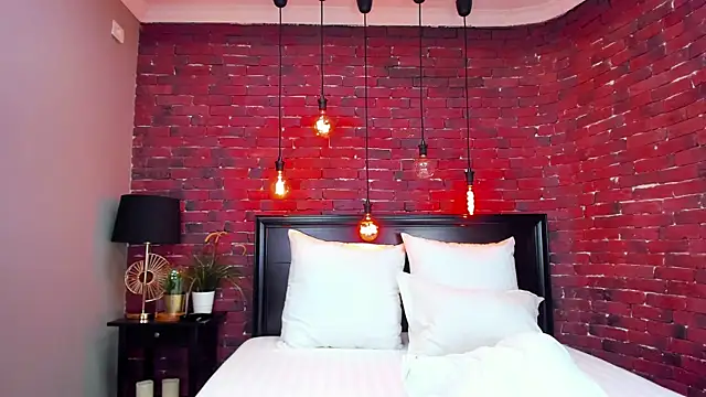 ChristynaRoss online show from 20, 3, 2025