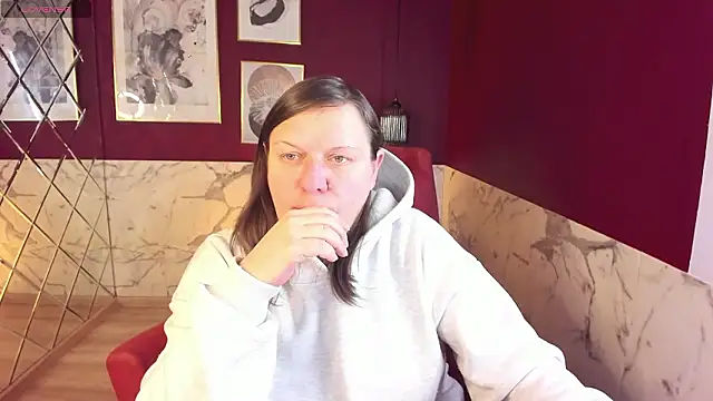 KellyPerfection online show from 7, 2, 2026