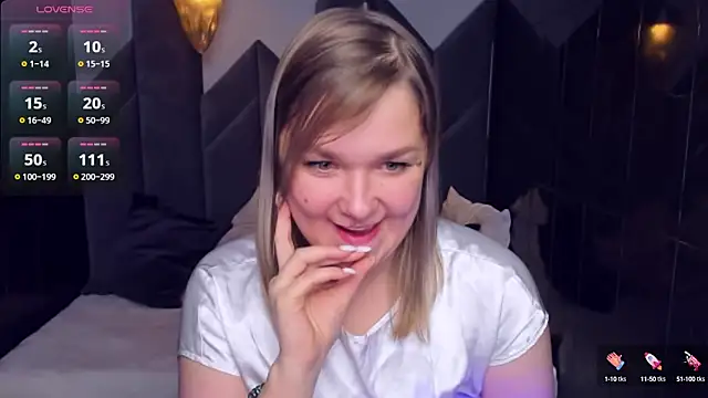 BellaDreamy online show from 10, 2, 2025