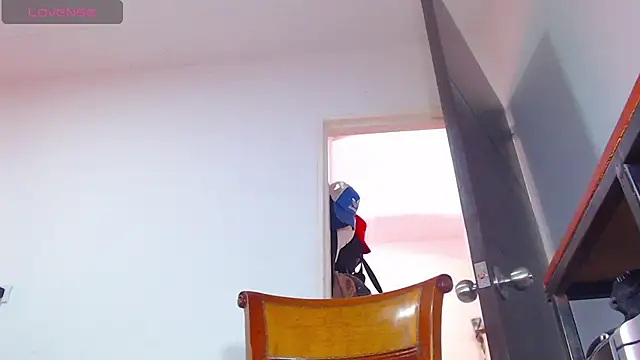 ashelymalefica online show from 22, 4, 2026