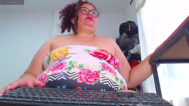 ashelymalefica online show from 21, 7, 2026