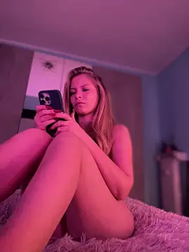 AnastasiaAniess online show from 18, 1, 2026