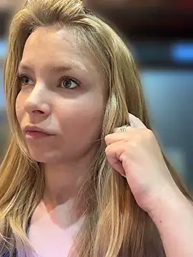 AnastasiaAniess online show from 27, 4, 2026