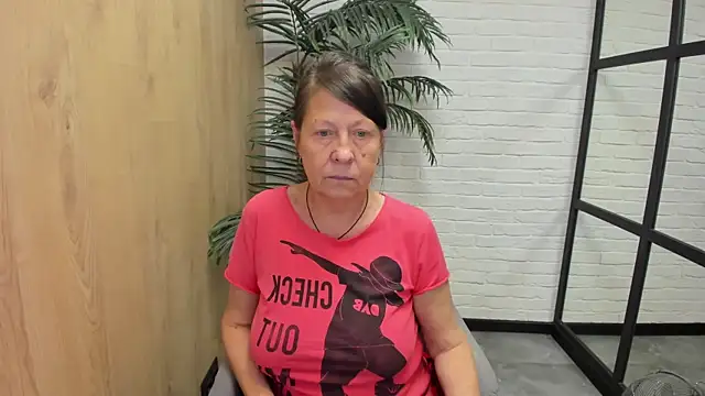 Snapshot of LindaPassionate chatting on 19, 9, 2025 LindaPassionate online show from 19, 9, 2025